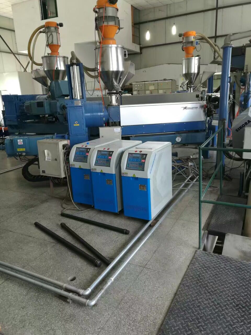 橡膠條擠出控溫機(jī)，擠出模具控溫機(jī)