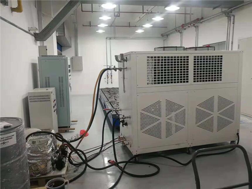 上海冷熱一體機，油式冷熱模溫機，冷熱油溫機，冷熱兩用油溫機