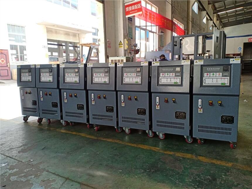 奉賢油溫機/油循環(huán)模溫機/水溫度控制機/模具溫度控制機/冷熱一體模溫機